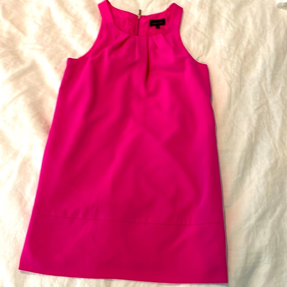 Hot Pink Isabel & Nina Size 4